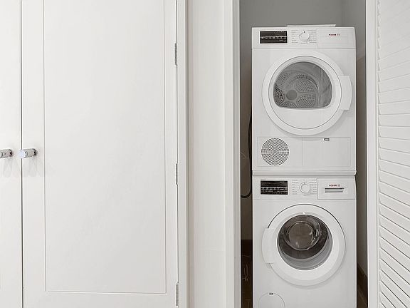 5th image of 550 Vanderbilt Ave APT 411