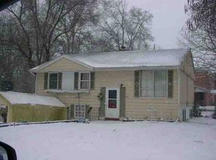 202 Viking Dr, Battle Creek, MI 49017