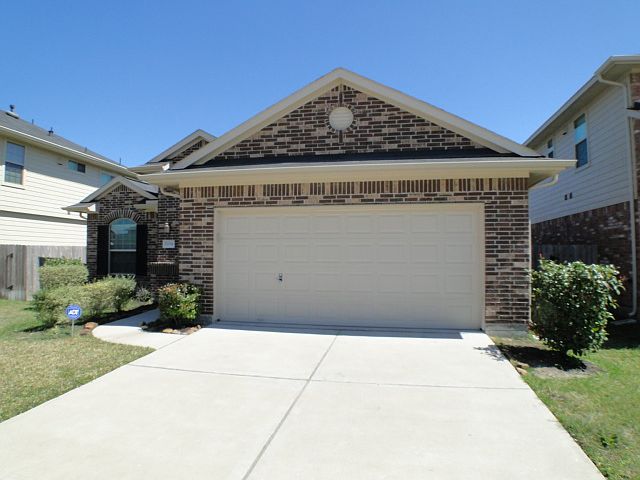 1st image of 21154 Sierra Bend Dr