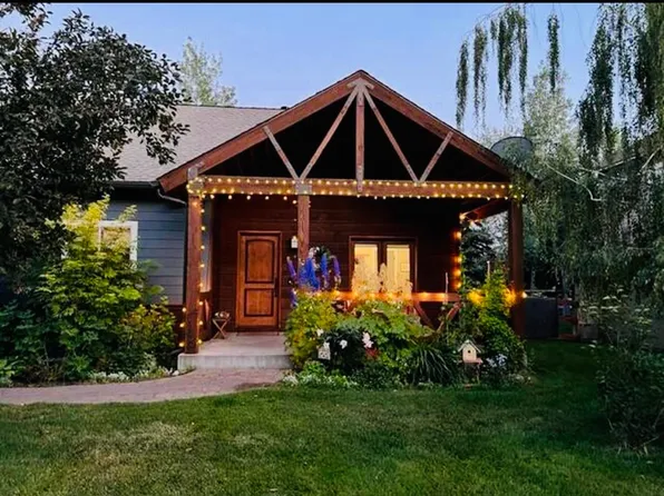 133 N 6th Ave, Hailey, ID 83333