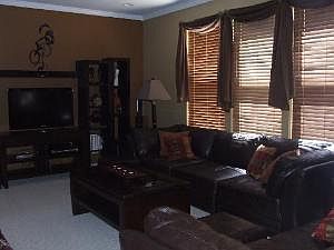 5th image of 11826 S Presley Cir