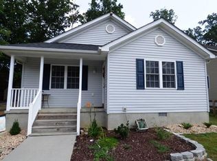 56 Dodge St, Stuarts Draft, VA 24477