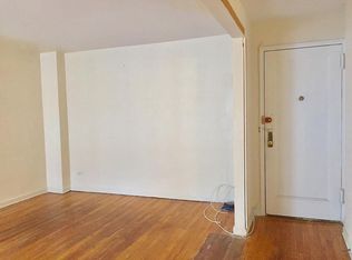 42-45 Kissena Blvd APT 4A, Flushing, NY 11355