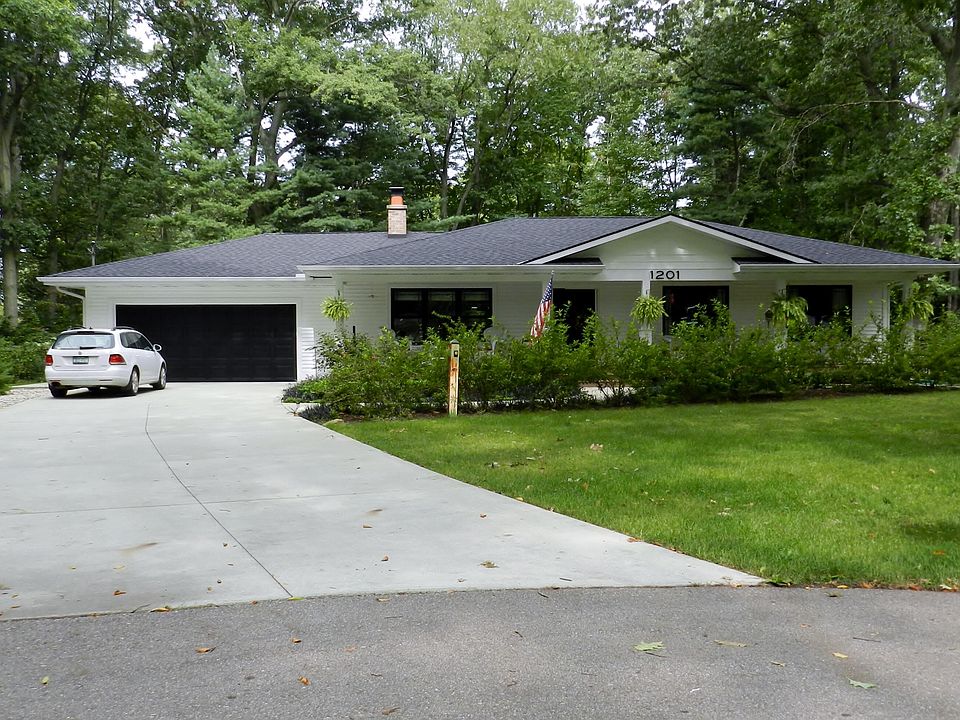1st image of 1201 Wintergreen Dr