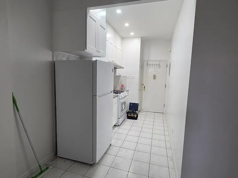 7612 15th Ave #1R — Photo 4