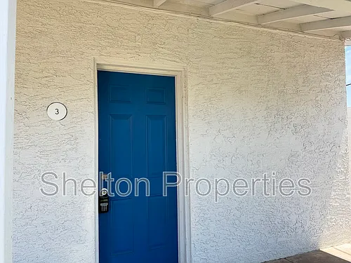 1713 N 31st Pl #3 Photo 1