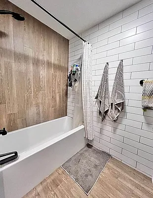 Rented by ERNY LLC | media 8