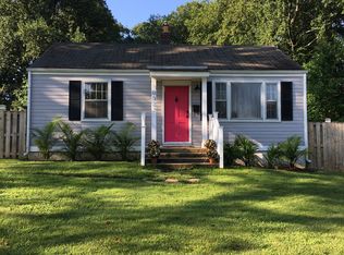10823 Crest St, Fairfax, VA