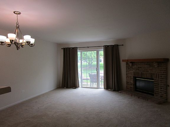 4th image of 1788 Grove Ave