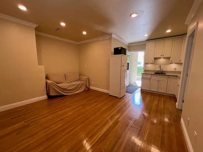 2509 Stranahan Dr — Photo 2