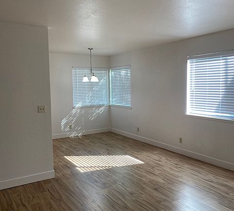 3rd image of 2084 Fancy Oaks Dr APT 1