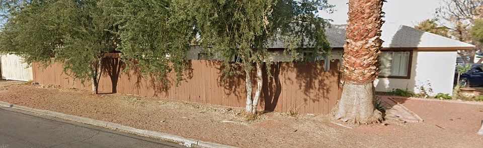 2nd image of 1076 Griffith Ave