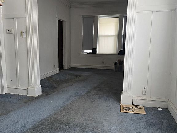 3rd image of 7554 S Saint Lawrence Ave
