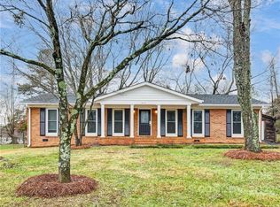 6219 Raindance Cir, Charlotte, NC 28214