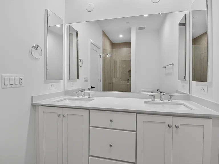 5015 Dulcet Dr — Photo 28