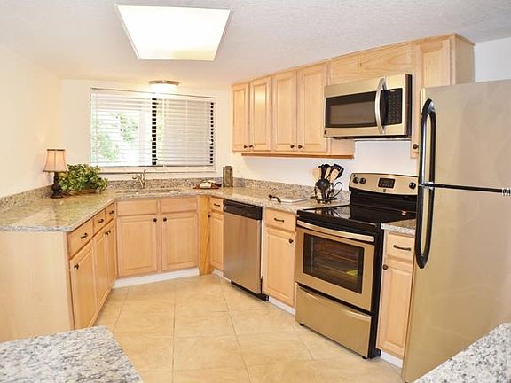 5th image of 1052 Lotus Cove Ct Unit 732