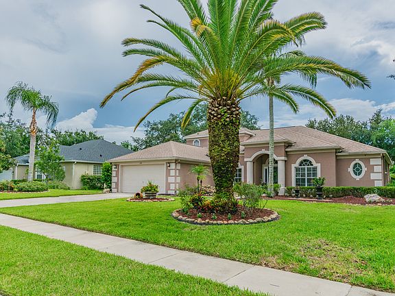 3rd image of 646 Charrice Pl