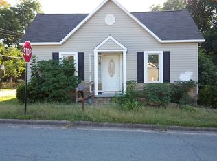 311 Oneida St, Graham, NC 27253