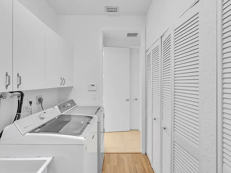 3420 Washington Ln — Photo 22