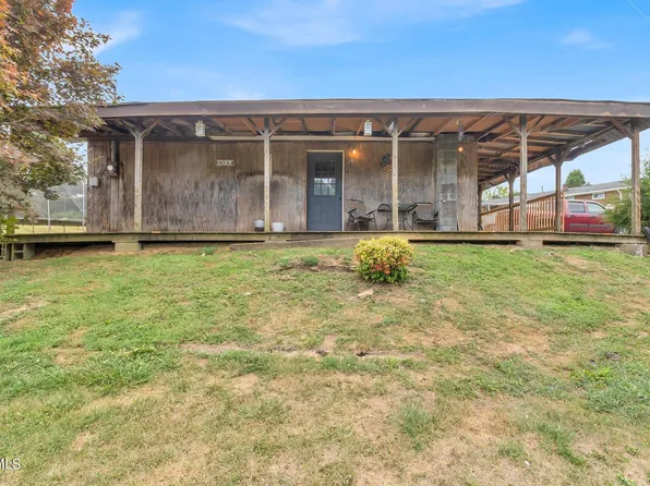 108 Adams St, Gray, TN 37615