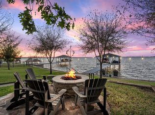 327 Admiral Dr, Gun Barrel City, TX 75156