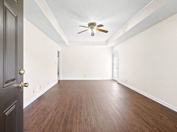 5th image of 3279 S Senseney Cir