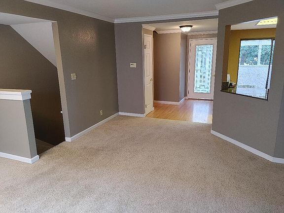 4th image of 3028 Swallows Nest Dr #3028