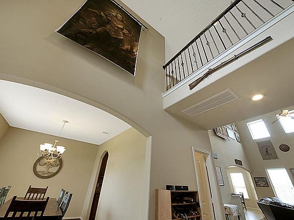 5th image of 11818 Eagle Ridge Dr