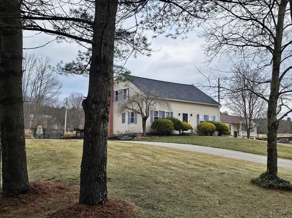 10 Campbell Rd, Ware, MA 01082