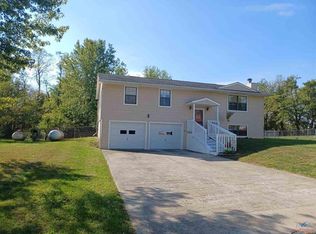 1144 NE 15th, Knob Noster, MO 65336