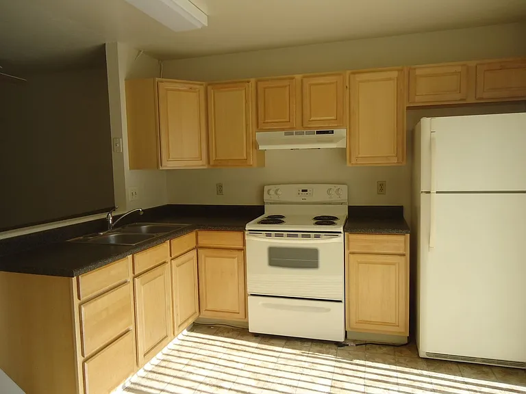 10125 Carefree Dr — Photo 3