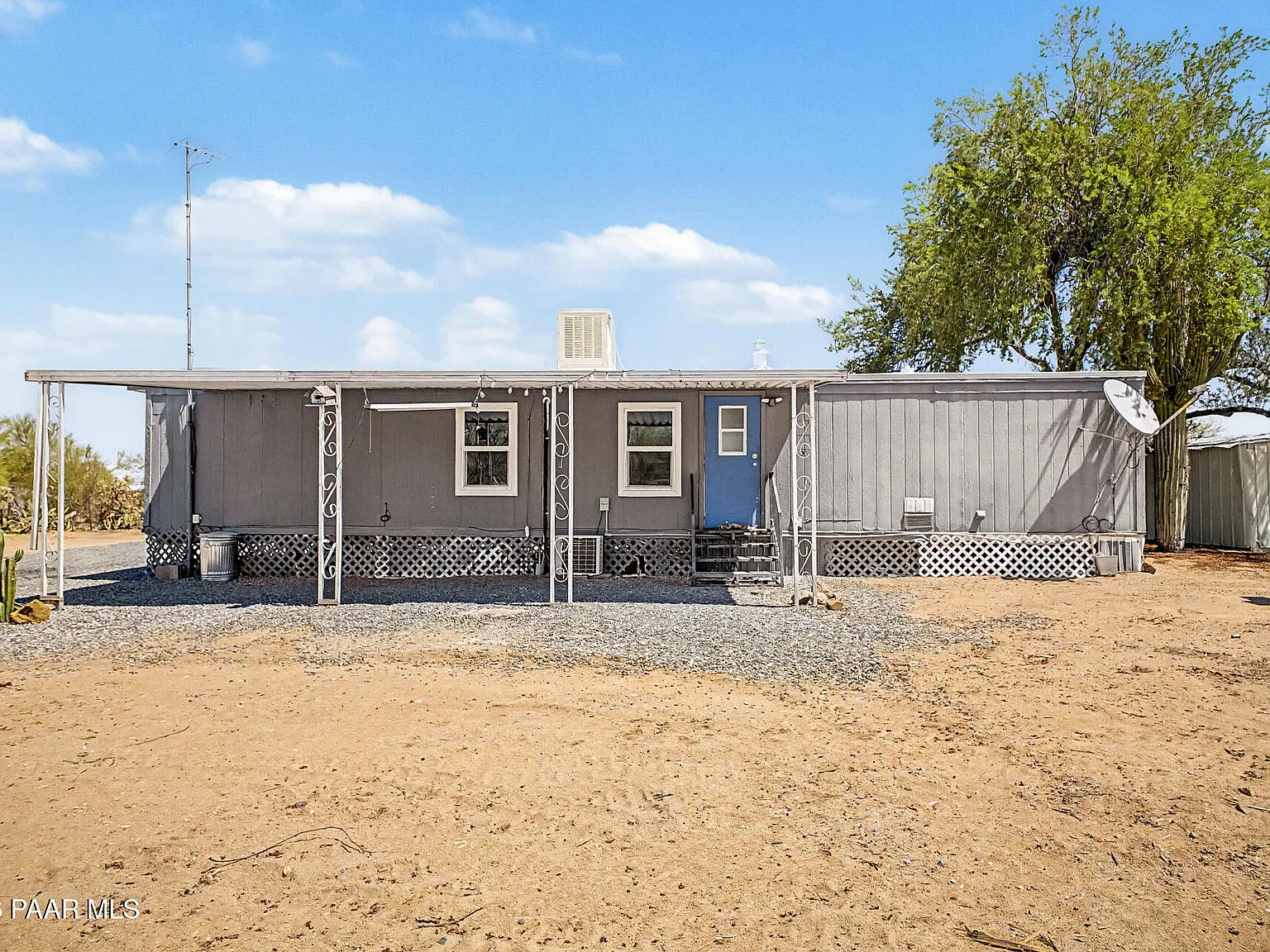 6525 N Brushtail Ln — Photo 1