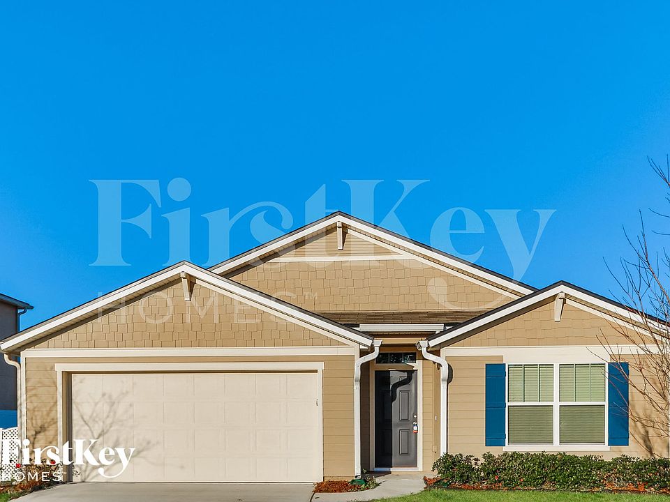1st image of 2352 Bonnie Lakes Dr