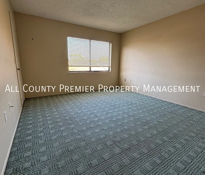 1764 Memphis Ave — Photo 6