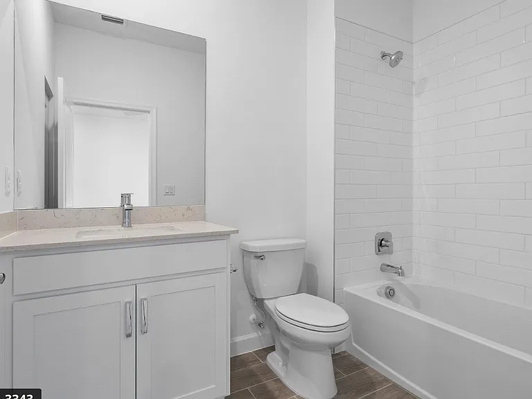 6843 Cobia Cir — Photo 8