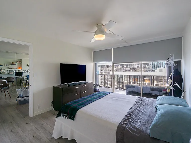 1901 Brickell Ave #B2004 — Photo 10