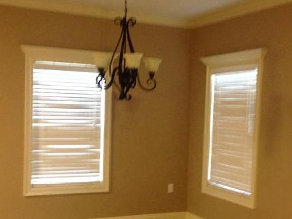 4th image of 164 Millstone Dr