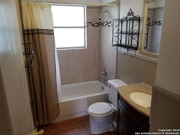 4th image of 4514 Slayden Dr