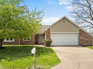 1170 Runningbrook Dr, Avon, IN 46123