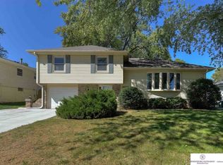 4718 Englewood Ave, Omaha, NE 68137
