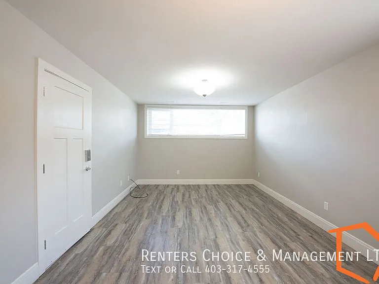 315 Northlander Bnd W #2 — Photo 6