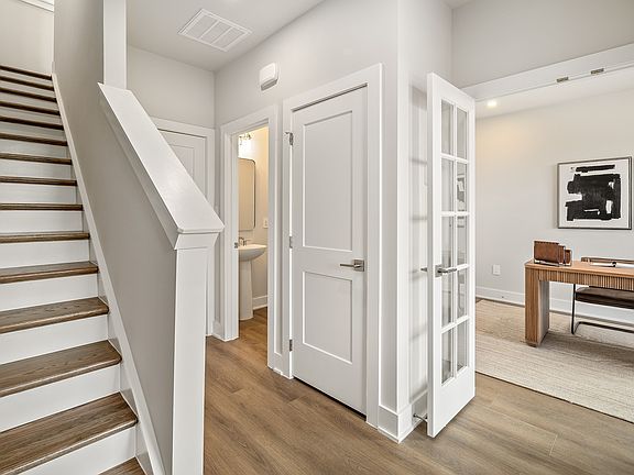 4th image of 2615 Wilkinson Pike #1505