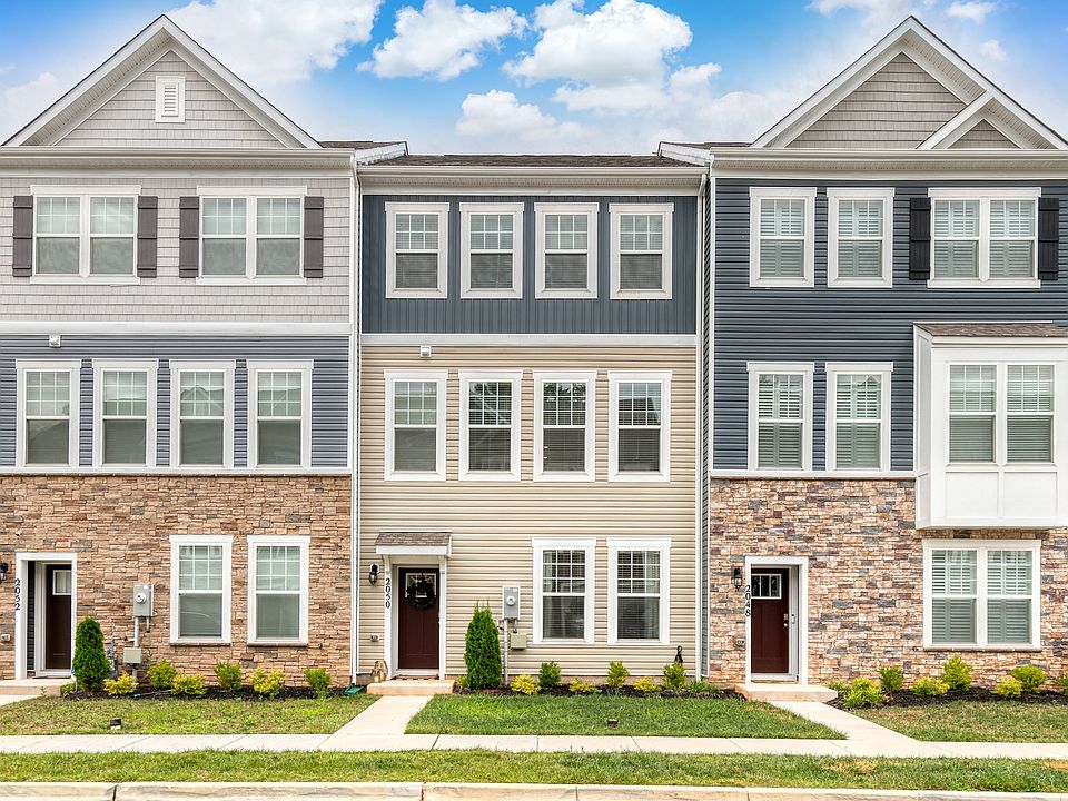 1st image of 2050 Hinshaw Dr