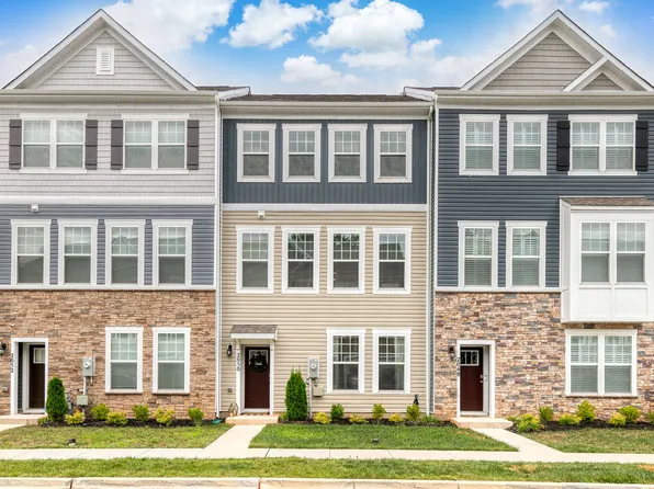 2050 Hinshaw Dr, Odenton, MD 21113