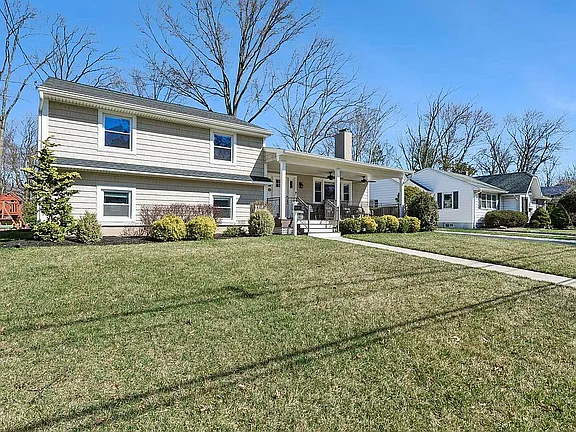 126 Christol St — exterior photo