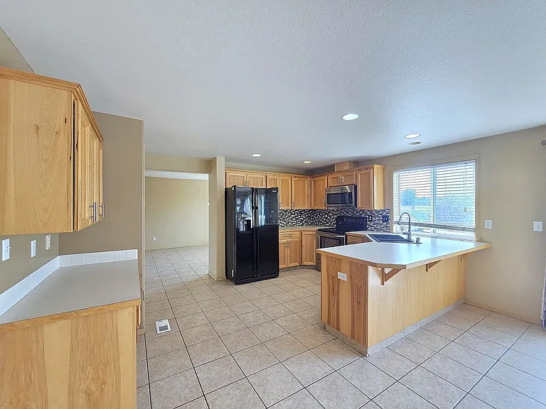 7008 S Lucas St — Photo 8