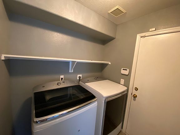 4th image of 1539 S Quinn Cir