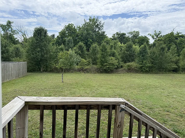 2543 Solomon Ln — Photo 4