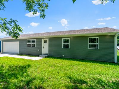 407 W Adamson Street, Miller, MO, 65707