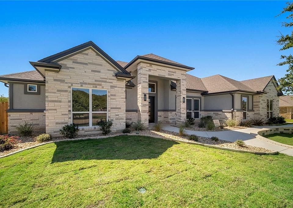 1st image of 12021 Lago Terra Blvd